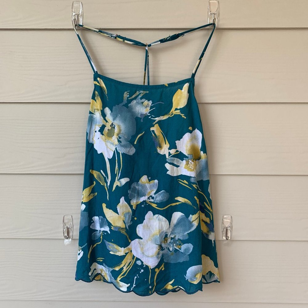 Floral Flowy Adjustable Strap Tank Top Scallop Hem
